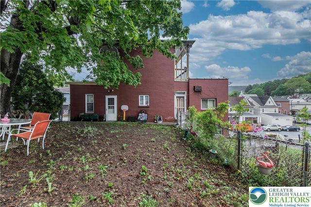 300 Lafayette Street, Tamaqua Boro, PA 18252