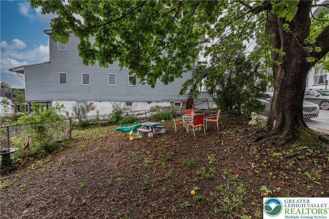 300 Lafayette Street, Tamaqua Boro, PA 18252