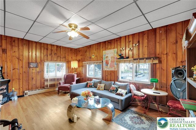 300 Lafayette Street, Tamaqua Boro, PA 18252