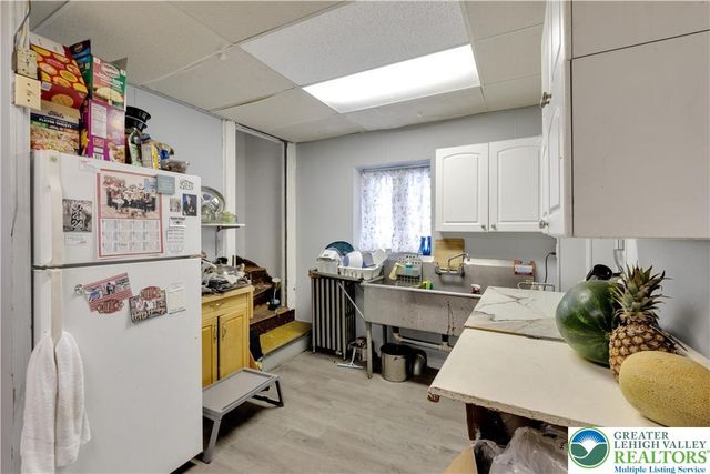 300 Lafayette Street, Tamaqua Boro, PA 18252