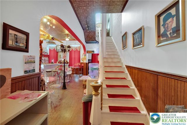 300 Lafayette Street, Tamaqua Boro, PA 18252