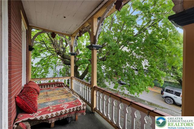 300 Lafayette Street, Tamaqua Boro, PA 18252