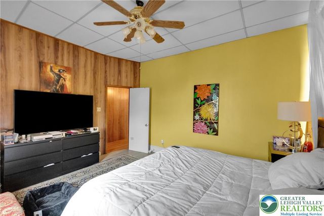300 Lafayette Street, Tamaqua Boro, PA 18252