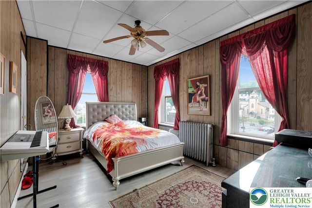 300 Lafayette Street, Tamaqua Boro, PA 18252
