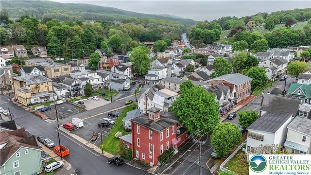 300 Lafayette Street, Tamaqua Boro, PA 18252