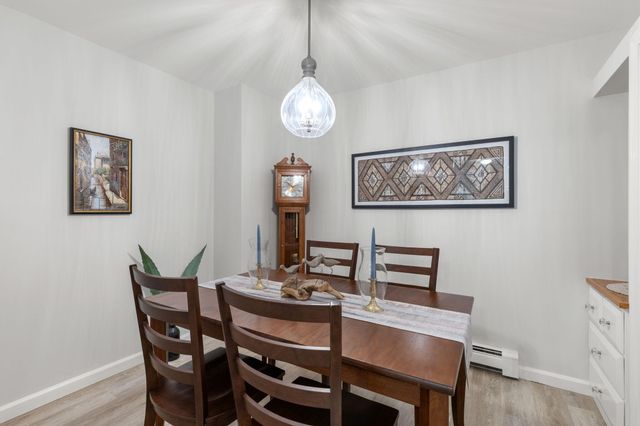 601 Route 28 APT 210, Harwich Port, MA 02646