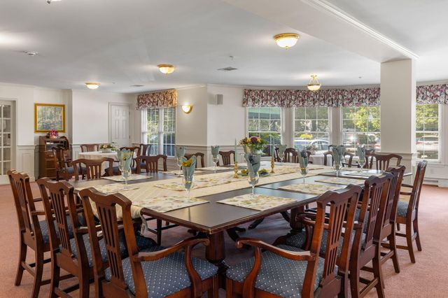 601 Route 28 APT 210, Harwich Port, MA 02646
