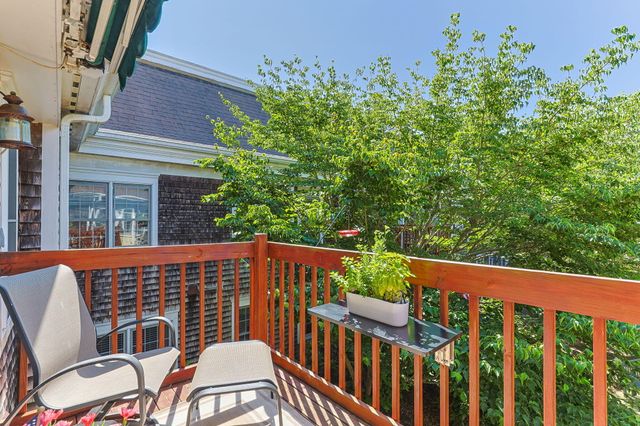 601 Route 28 APT 210, Harwich Port, MA 02646