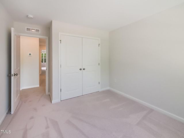 214 Deercroft Drive, Apex, NC 27539