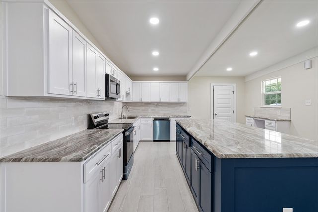 4938 Mable St, Corpus Christi, TX 78411