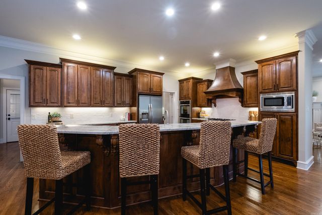 7 Germay Ct, Little Rock, AR 72223