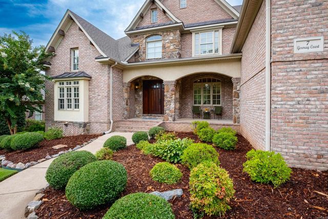 7 Germay Ct, Little Rock, AR 72223