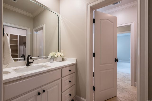 7 Germay Ct, Little Rock, AR 72223