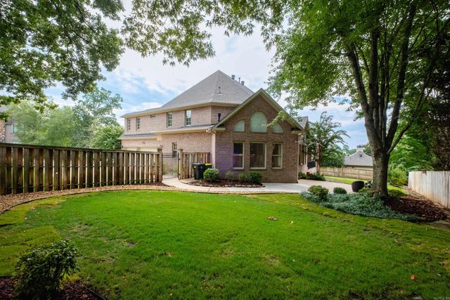 7 Germay Ct, Little Rock, AR 72223