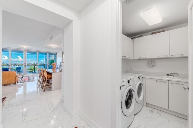 1 Water Club Way 404, North Palm Beach, FL 33408