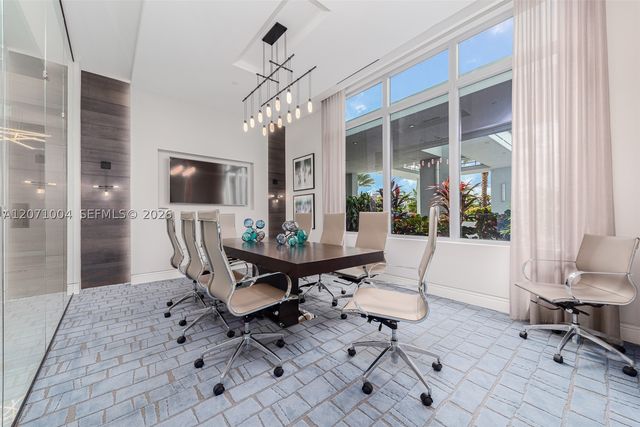1 Water Club Way 404, North Palm Beach, FL 33408