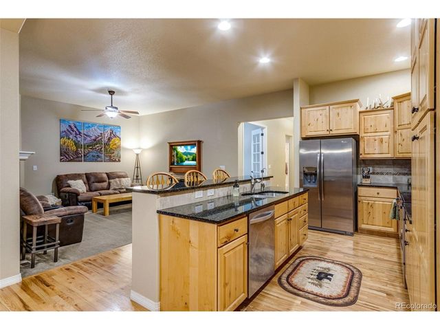 634 Del Carmen Dr, Fort Collins, CO 80524