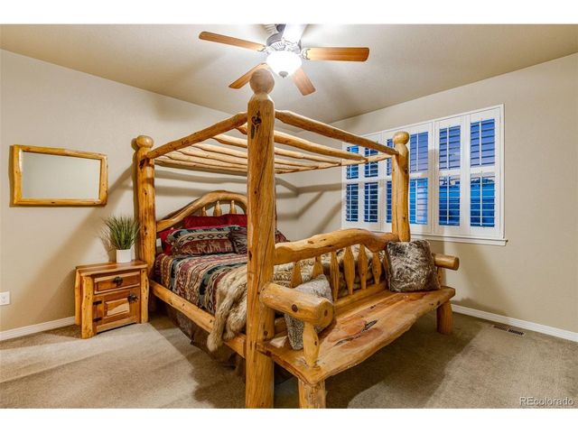 634 Del Carmen Dr, Fort Collins, CO 80524
