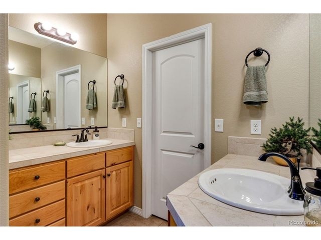 634 Del Carmen Dr, Fort Collins, CO 80524