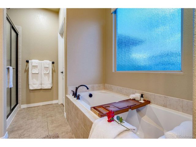 634 Del Carmen Dr, Fort Collins, CO 80524