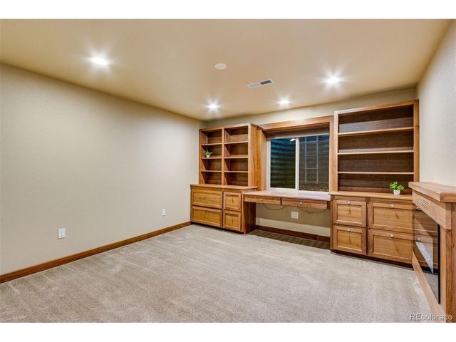 634 Del Carmen Dr, Fort Collins, CO 80524