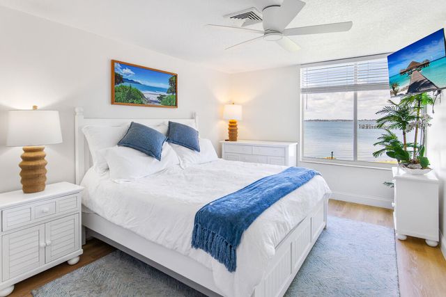 2370 NE Ocean Boulevard C206, Stuart, FL 34996