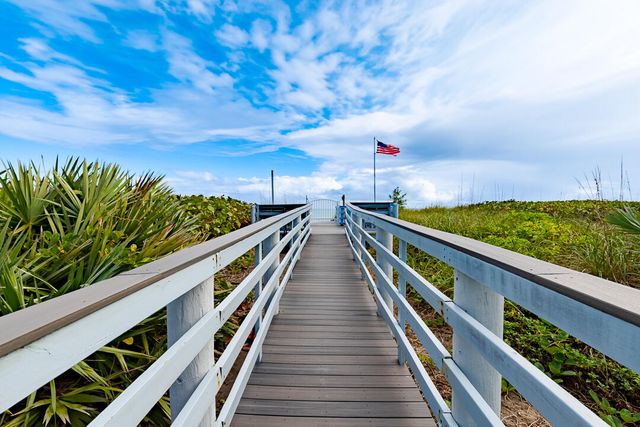 2370 NE Ocean Boulevard C206, Stuart, FL 34996