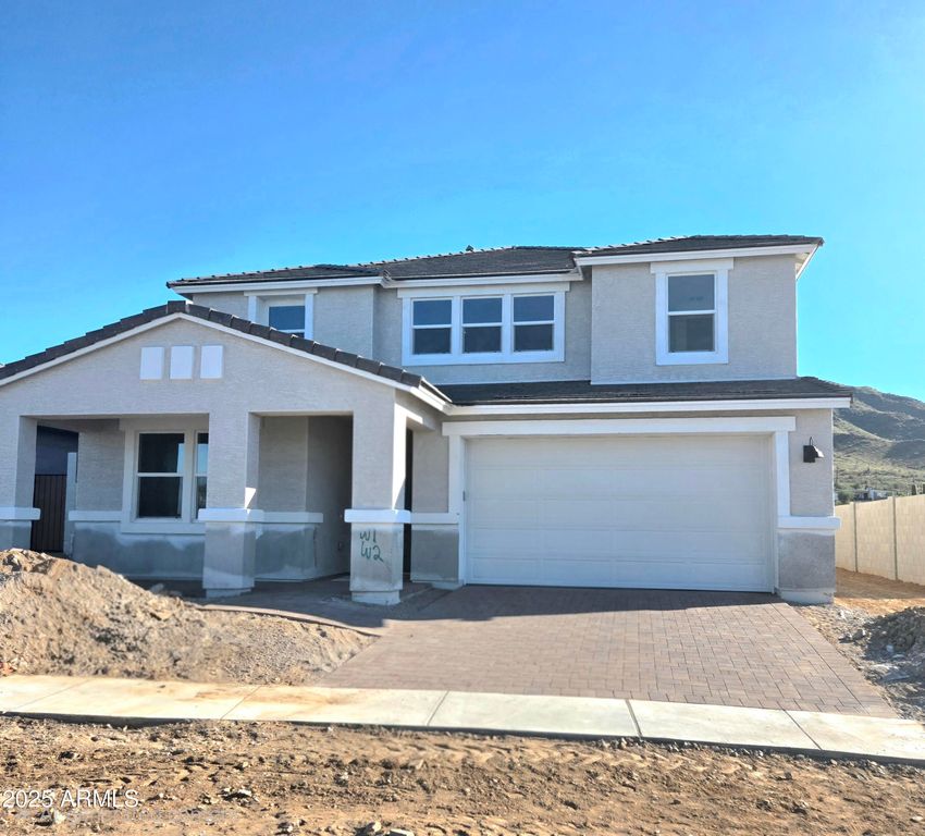 2327 W PEARCE Road, Phoenix, AZ 85041