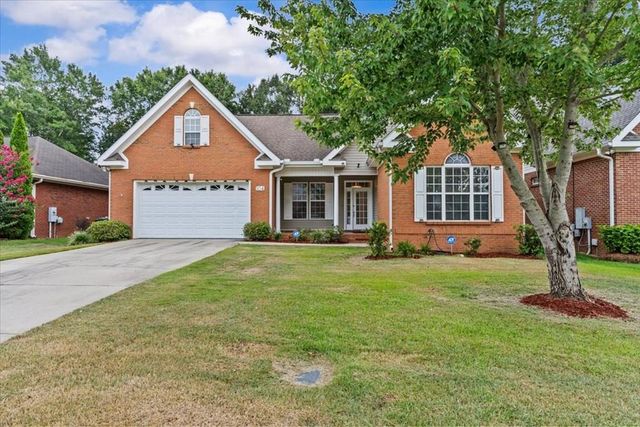 104 Petersburg Ct, Dothan, AL 36305