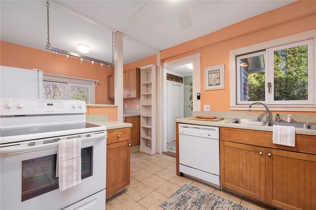 65 Coronado Street, Jamestown, RI 02835