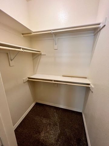 892 W Hughes Street, Fayetteville, AR 72701