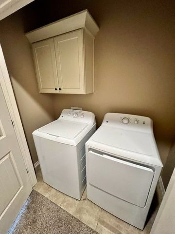 892 W Hughes Street, Fayetteville, AR 72701