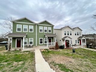 892 W Hughes Street, Fayetteville, AR 72701