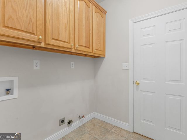 1445 Lake Forest Ln, Mcdonough, GA 30253
