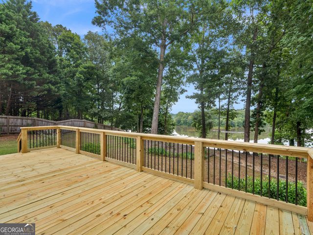 1445 Lake Forest Ln, Mcdonough, GA 30253