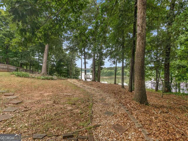 1445 Lake Forest Ln, Mcdonough, GA 30253