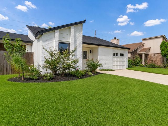 13330 Chimney Sweep Drive, Houston, TX 77041
