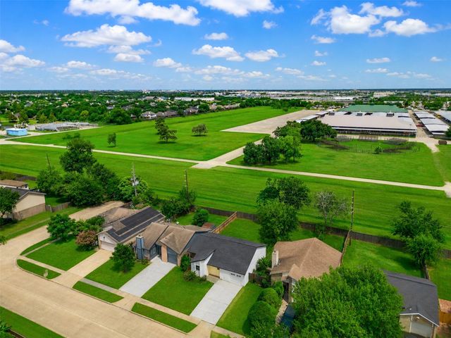 13330 Chimney Sweep Drive, Houston, TX 77041