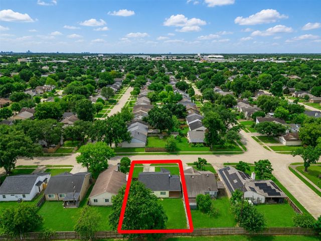 13330 Chimney Sweep Drive, Houston, TX 77041