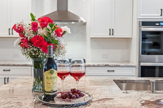 28 VANDIVER Court, Acworth, GA 30101