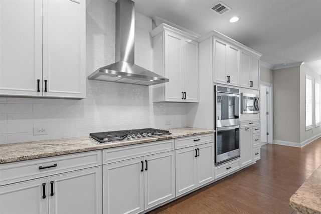 28 VANDIVER Court, Acworth, GA 30101