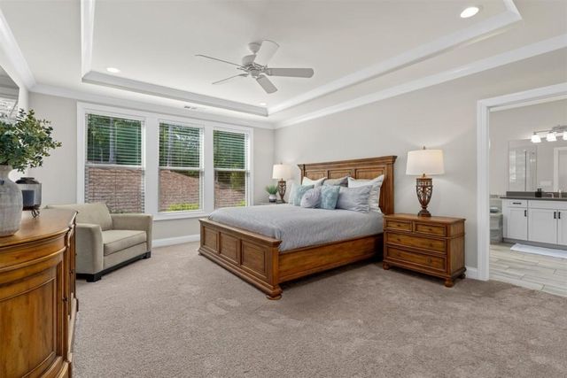 28 VANDIVER Court, Acworth, GA 30101