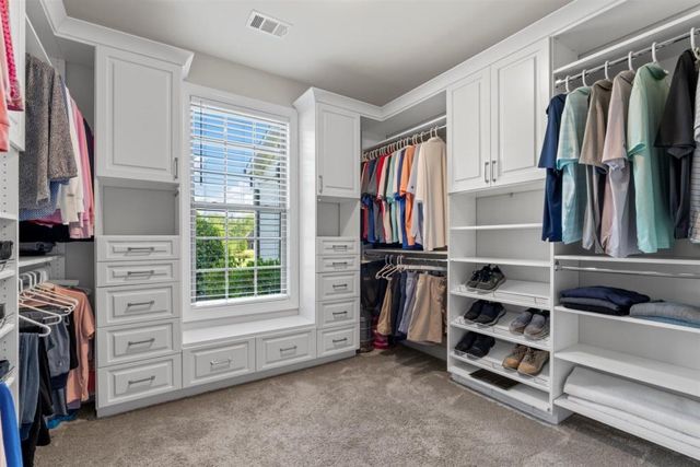 28 VANDIVER Court, Acworth, GA 30101