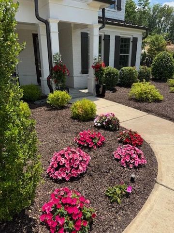 28 VANDIVER Court, Acworth, GA 30101