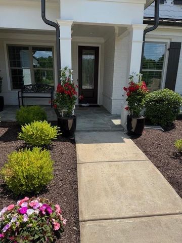 28 VANDIVER Court, Acworth, GA 30101