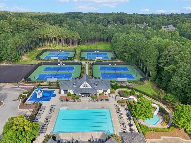 28 VANDIVER Court, Acworth, GA 30101