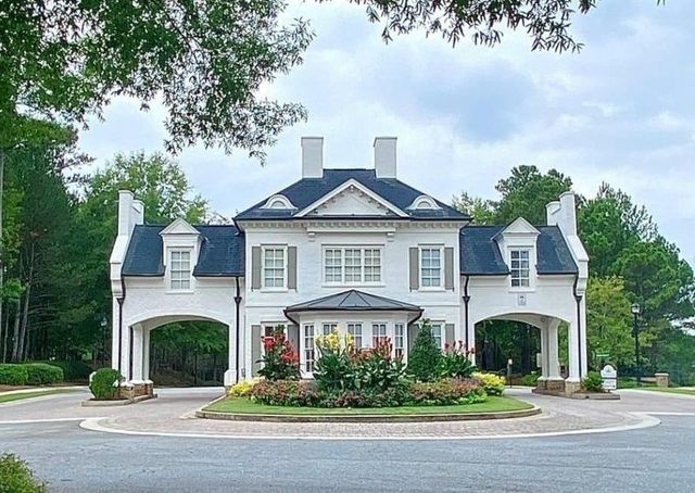 28 VANDIVER Court, Acworth, GA 30101