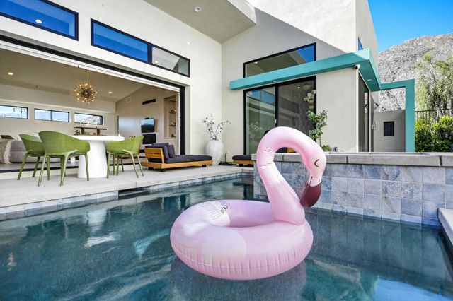 795 Obsidian Loop W, Palm Springs, CA 92264