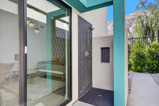 795 Obsidian Loop W, Palm Springs, CA 92264