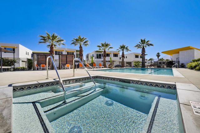 795 Obsidian Loop W, Palm Springs, CA 92264